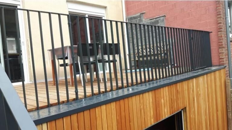 Un magnifique garde corps pour embellir le long balcon