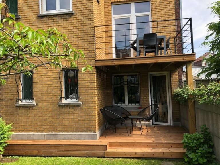 Un magnifique garde corps pour embellir le balcon de la maison